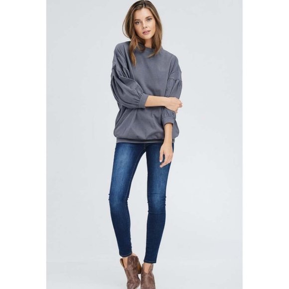 (NWT) Crewneck Longline Sweater with Pockets - Picture 7 of 8